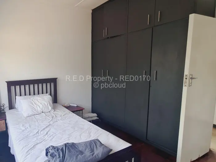 4 Bedroom House for Sale in Famona, Bulawayo