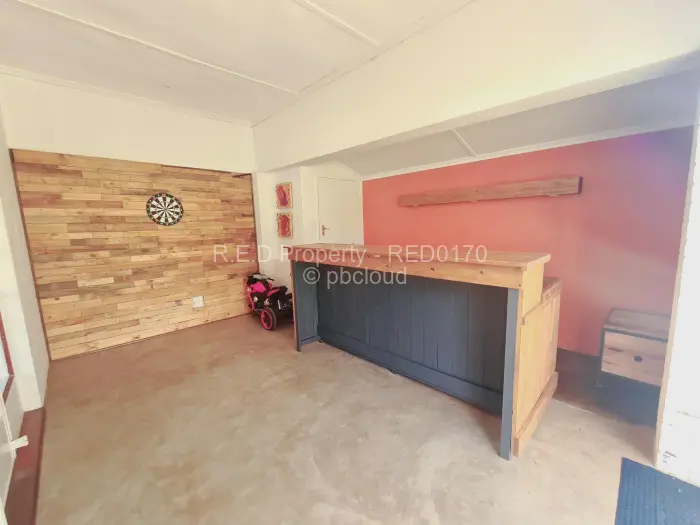 4 Bedroom House for Sale in Famona, Bulawayo