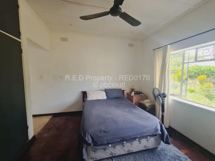 4 Bedroom House for Sale in Famona, Bulawayo