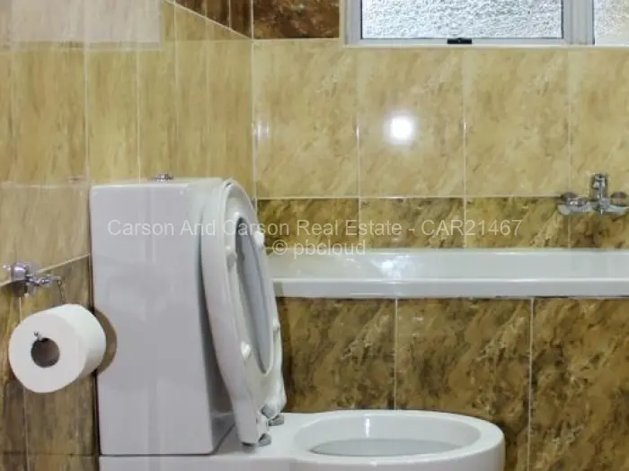 4 Bedroom House to Rent in Helensvale