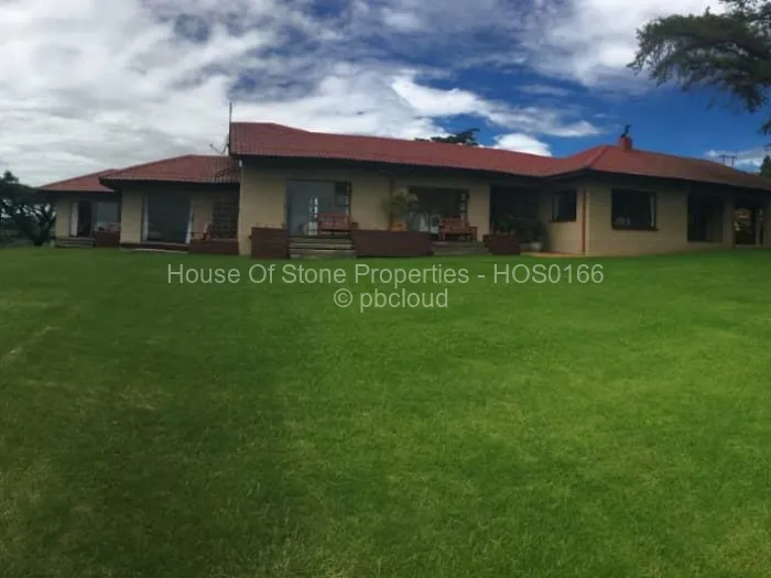 8 Bedroom House for Sale in Vumba, Vumba
