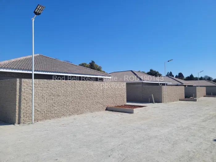 Townhouse/Cluster for Sale in Greendale, Harare