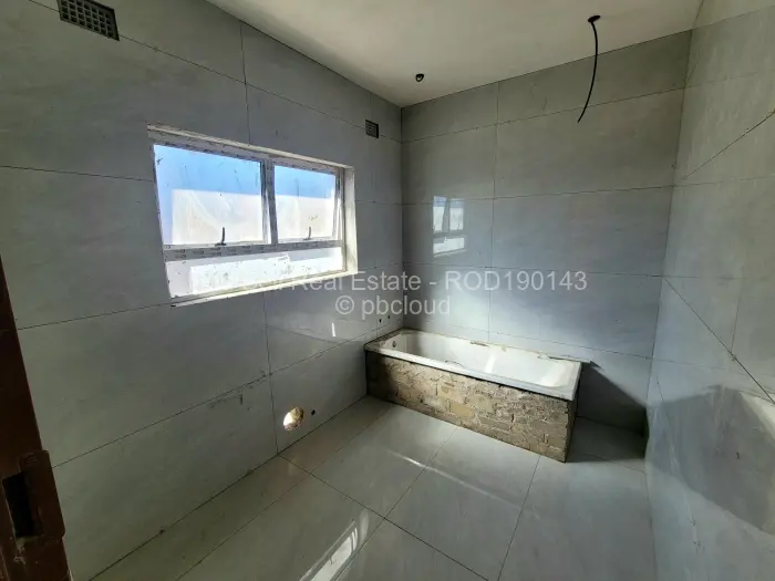 Townhouse/Cluster for Sale in Greendale, Harare