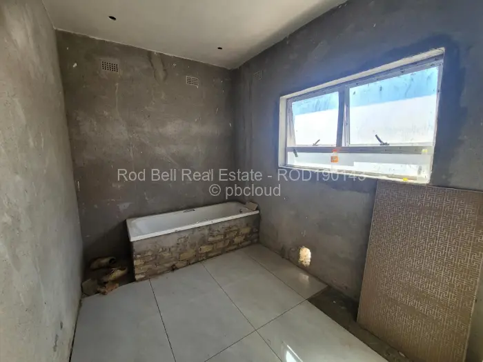 Townhouse/Cluster for Sale in Greendale, Harare