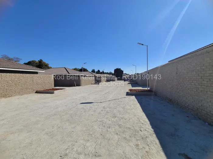 Townhouse/Cluster for Sale in Greendale, Harare