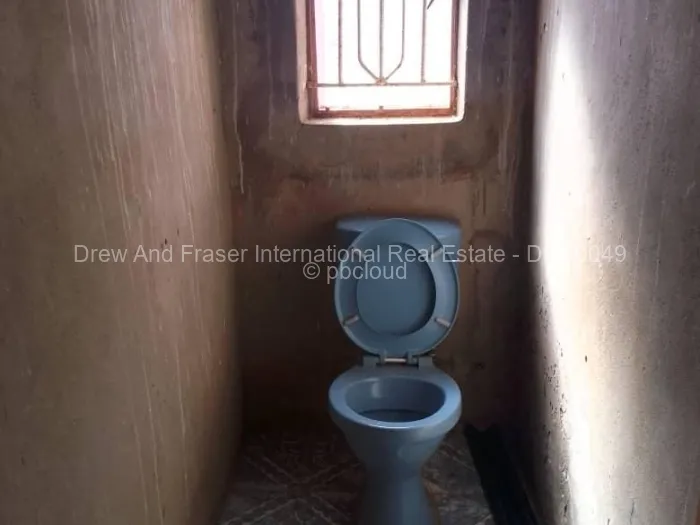 4 Bedroom House for Sale in Lenana Park, Harare