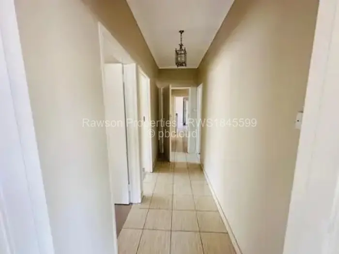 3 Bedroom House for Sale in Zimre Park, Harare