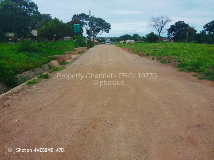 Stand for Sale in Cold Comfort, Harare