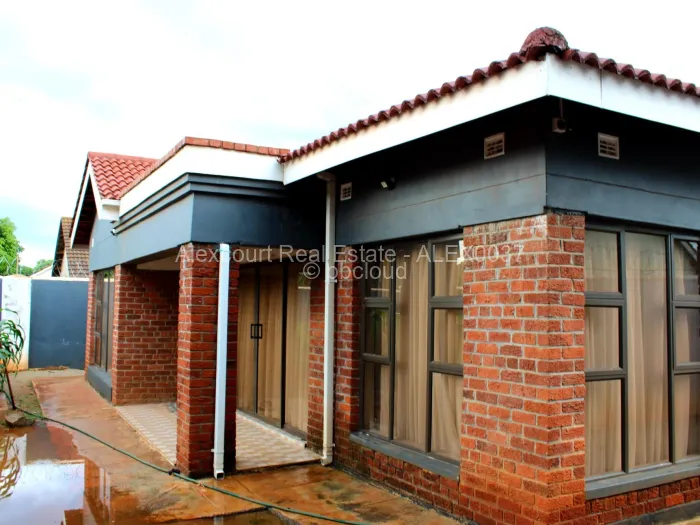 4 Bedroom House for Sale in Cranborne, Harare