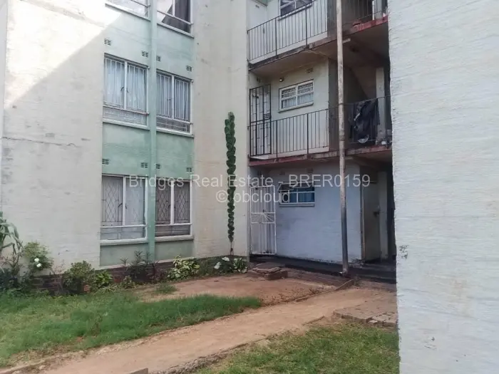 Flat/Apartment for Sale in Glen Norah, Harare