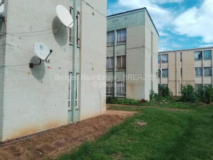 Flat/Apartment for Sale in Glen Norah, Harare