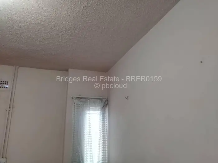 Flat/Apartment for Sale in Glen Norah, Harare