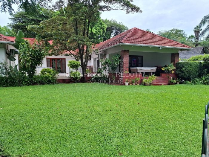 4 Bedroom House for Sale in Hillside Byo, Bulawayo