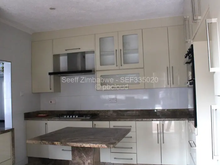 4 Bedroom House to Rent in Upper Hillside