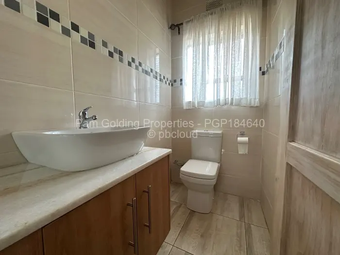 Townhouse/Complex/Cluster to Rent in Quinnington