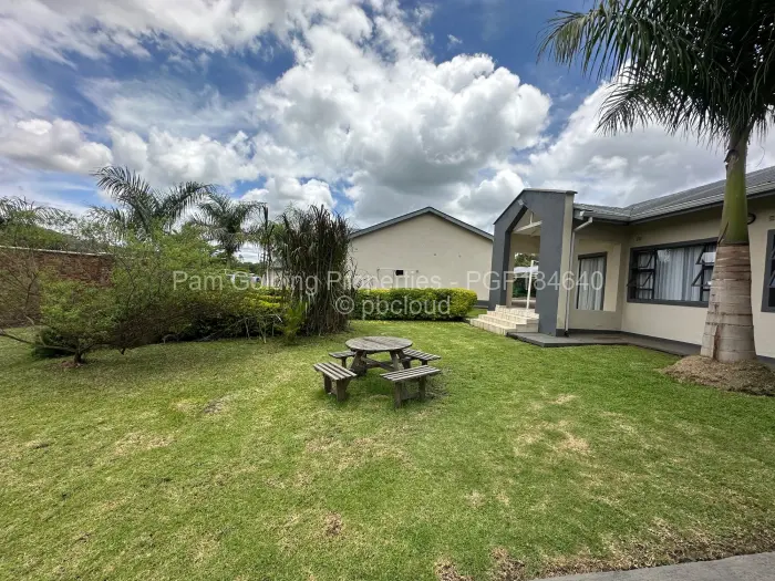 Townhouse/Complex/Cluster to Rent in Quinnington
