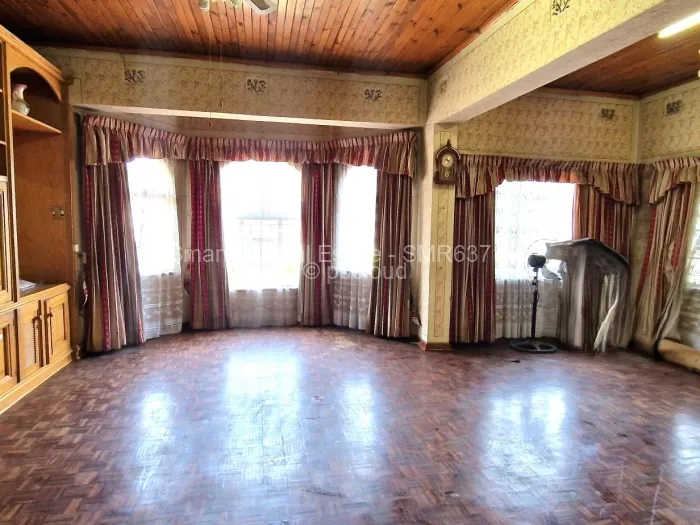 5 Bedroom House for Sale in Harare City Centre, Harare