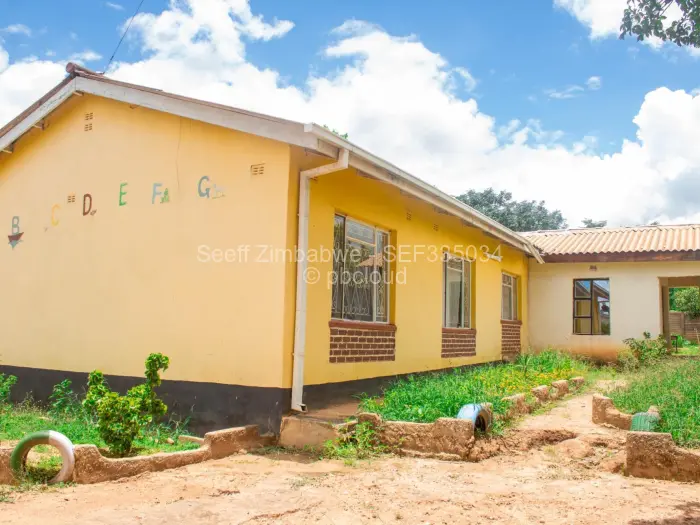 3 Bedroom House for Sale in Kadoma, Kadoma