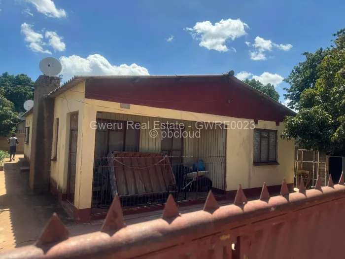 4 Bedroom House for Sale in Mkoba, Gweru
