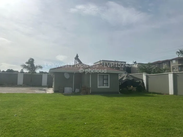 8 Bedroom House for Sale in Brookeview, Harare