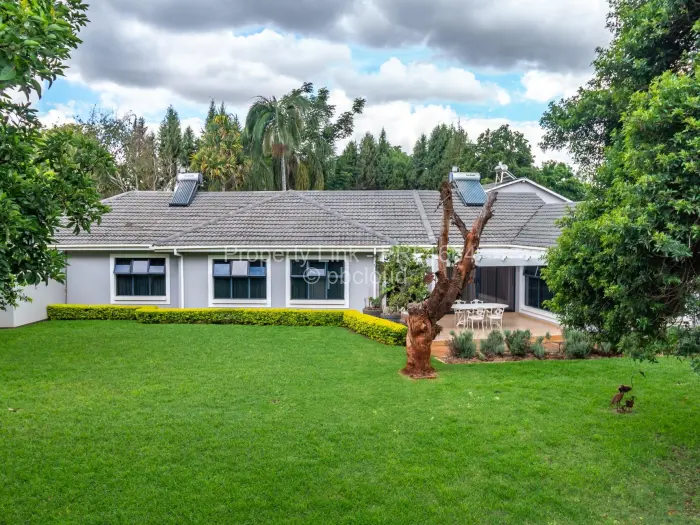 6 Bedroom House for Sale in Mount Pleasant, Harare