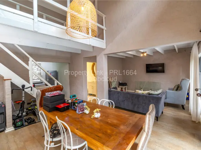 6 Bedroom House for Sale in Mount Pleasant, Harare