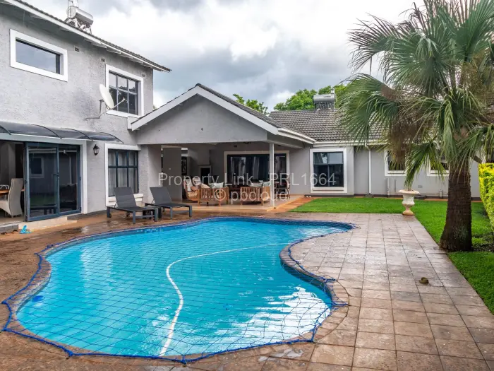 6 Bedroom House for Sale in Mount Pleasant, Harare