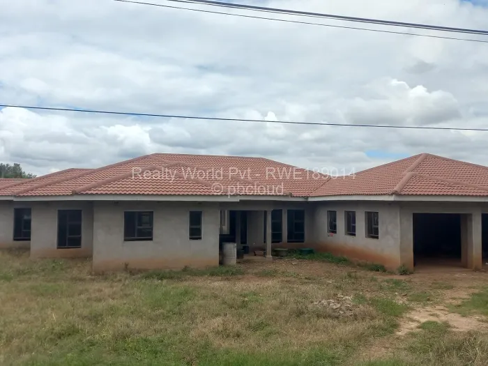 7 Bedroom House for Sale in Mount Pleasant Heights, Harare