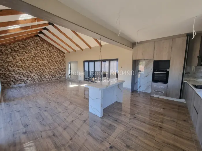 Townhouse/Cluster for Sale in Greendale, Harare