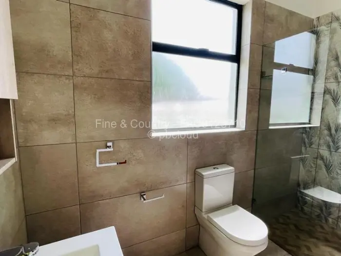 Townhouse/Complex/Cluster to Rent in Borrowdale West