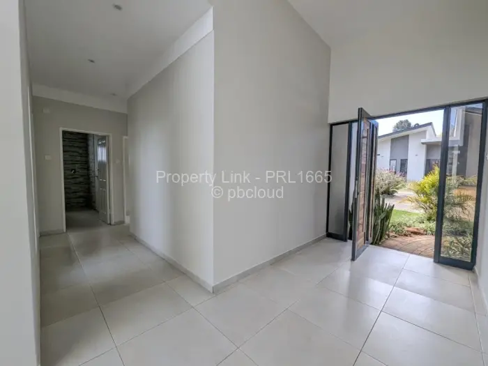 Townhouse/Cluster for Sale in Greendale North, Harare