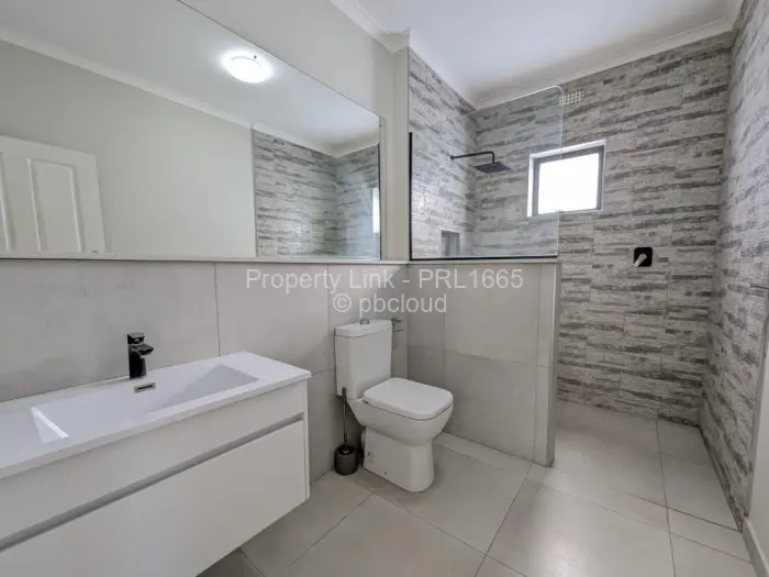 Townhouse/Cluster for Sale in Greendale North, Harare