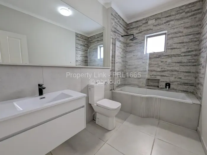 Townhouse/Cluster for Sale in Greendale North, Harare