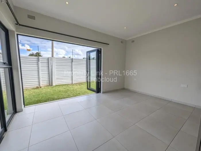 Townhouse/Cluster for Sale in Greendale North, Harare