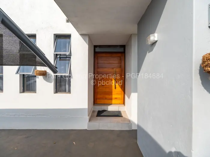 Townhouse/Cluster for Sale in Greendale, Harare