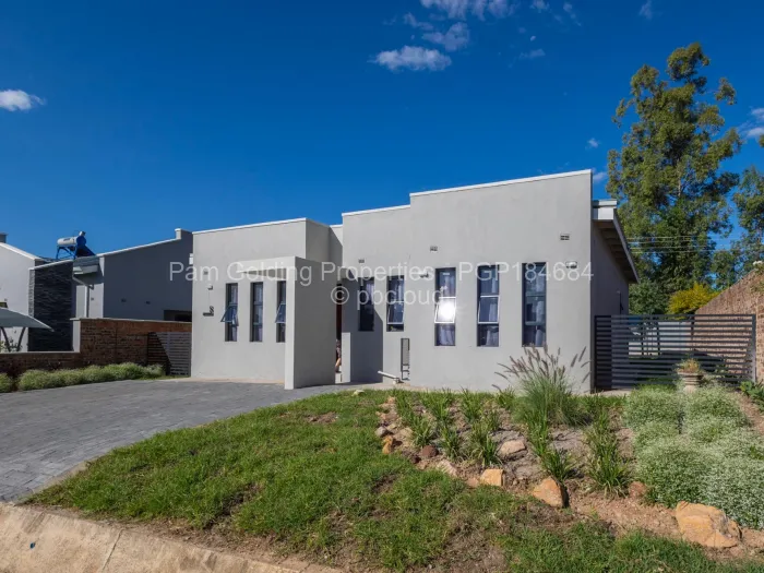 Townhouse/Complex/Cluster for Sale in Greendale, Harare