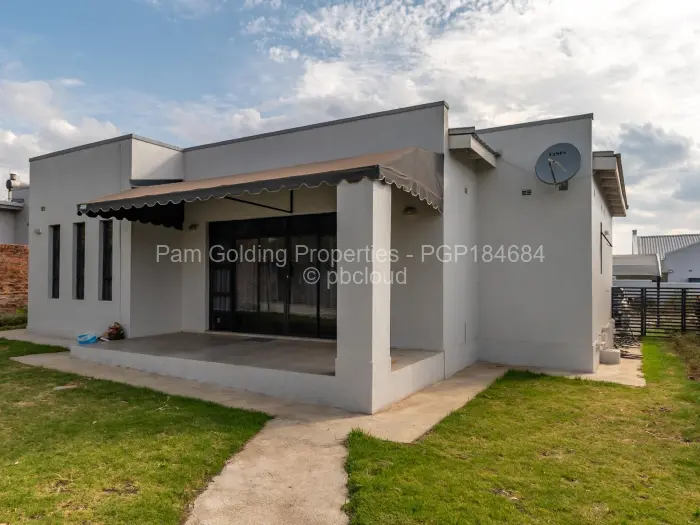 Townhouse/Cluster for Sale in Greendale, Harare