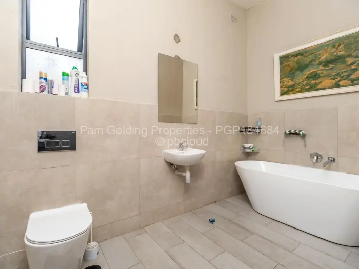 Townhouse/Cluster for Sale in Greendale, Harare