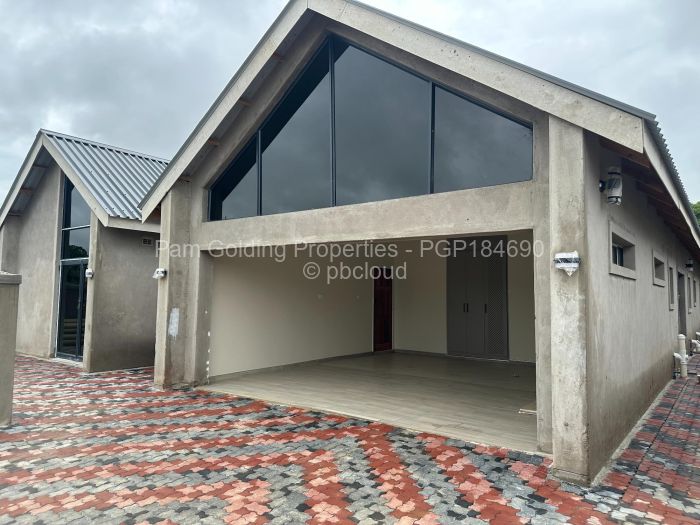 Townhouse/Cluster for Sale in Marlborough, Harare
