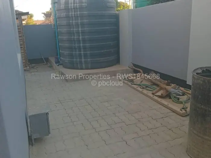 Townhouse/Cluster for Sale in Chipukutu Park, Ruwa