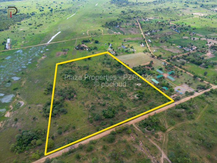 Commercial Stand for Sale in Norton, Norton