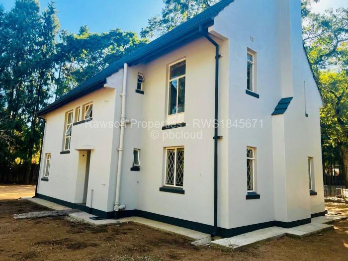 3 Bedroom House for Sale in Paradise Park, Marondera