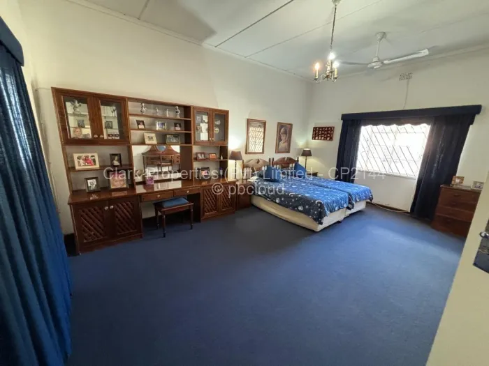 3 Bedroom House for Sale in Kumalo, Bulawayo