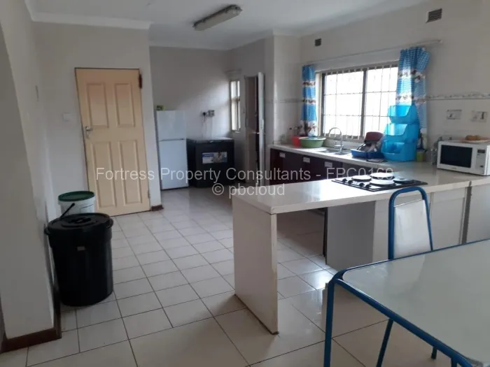 4 Bedroom House for Sale in Zimre Park, Harare