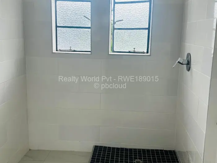 Commercial Property to Rent in Eastlea