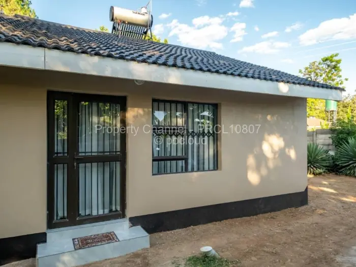 1 Bedroom Cottage/Garden Flat to Rent in Greendale, Harare