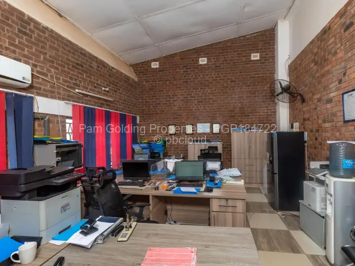 Warehouse/Industrial for Sale in Chirundu, Chirundu