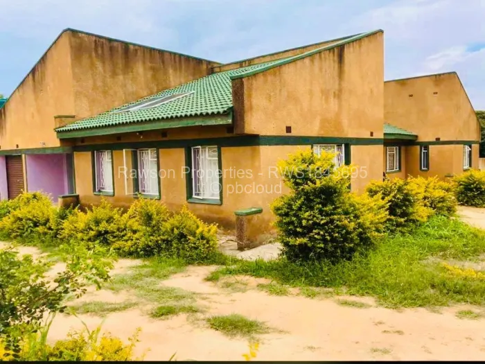 4 Bedroom House for Sale in Chinhoyi, Chinhoyi