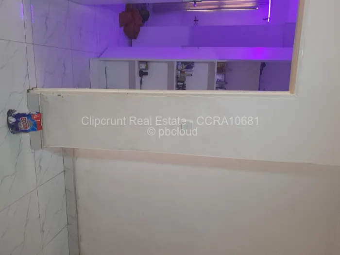 5 Bedroom House for Sale in Glen View, Harare