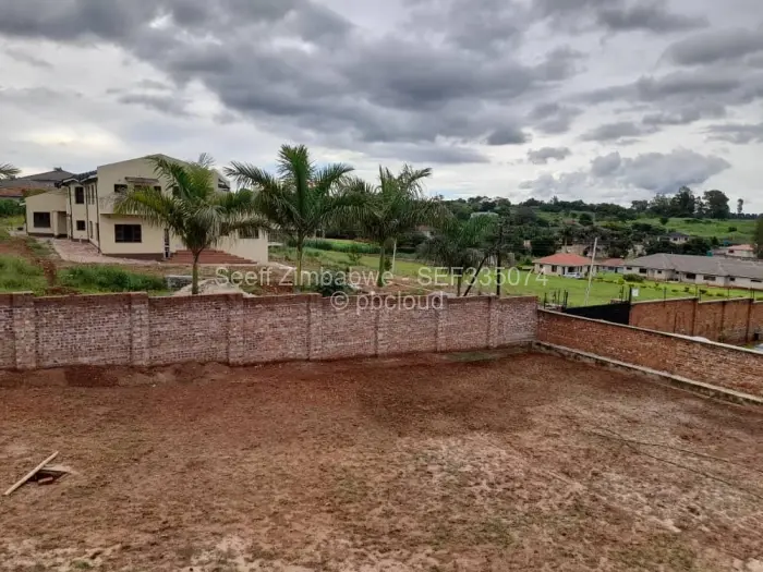 6 Bedroom House for Sale in Hogerty Hill, Harare